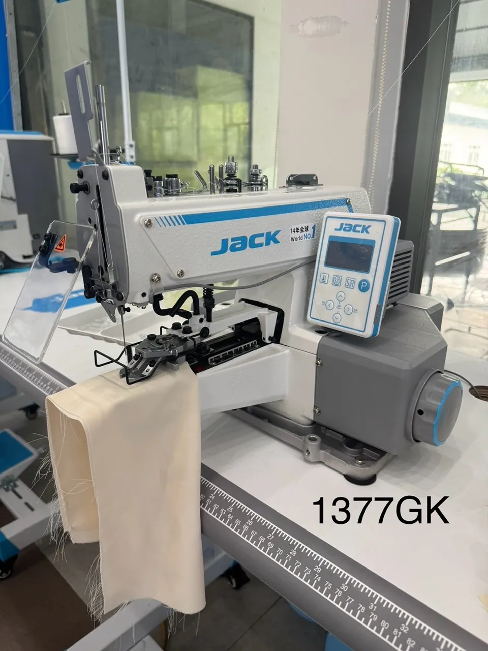 Máy đính cúc liền trục JK-T1377GK-Z
